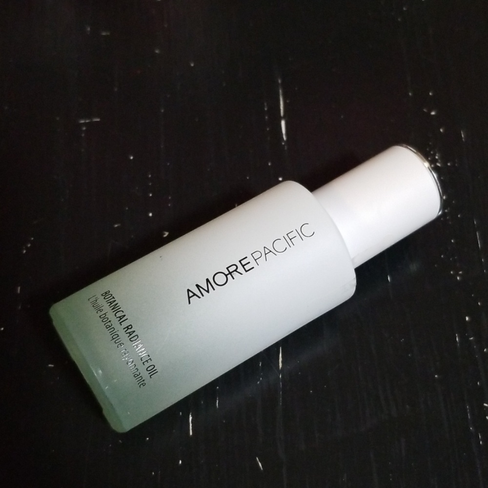 AMORE PACIFIC Botanical Radiance Oil